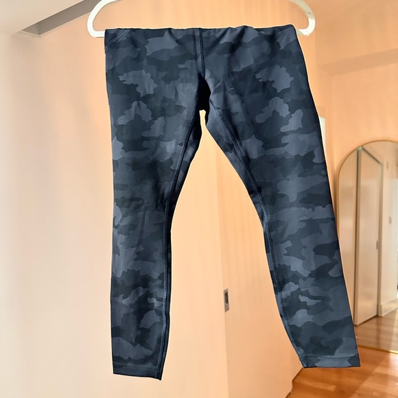 InStill High Rise Tight 25” - Picture 4 of 8